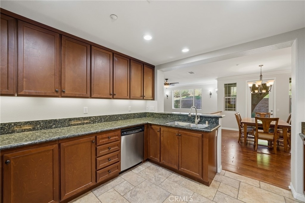 12422 Benton Drive - Photo 14