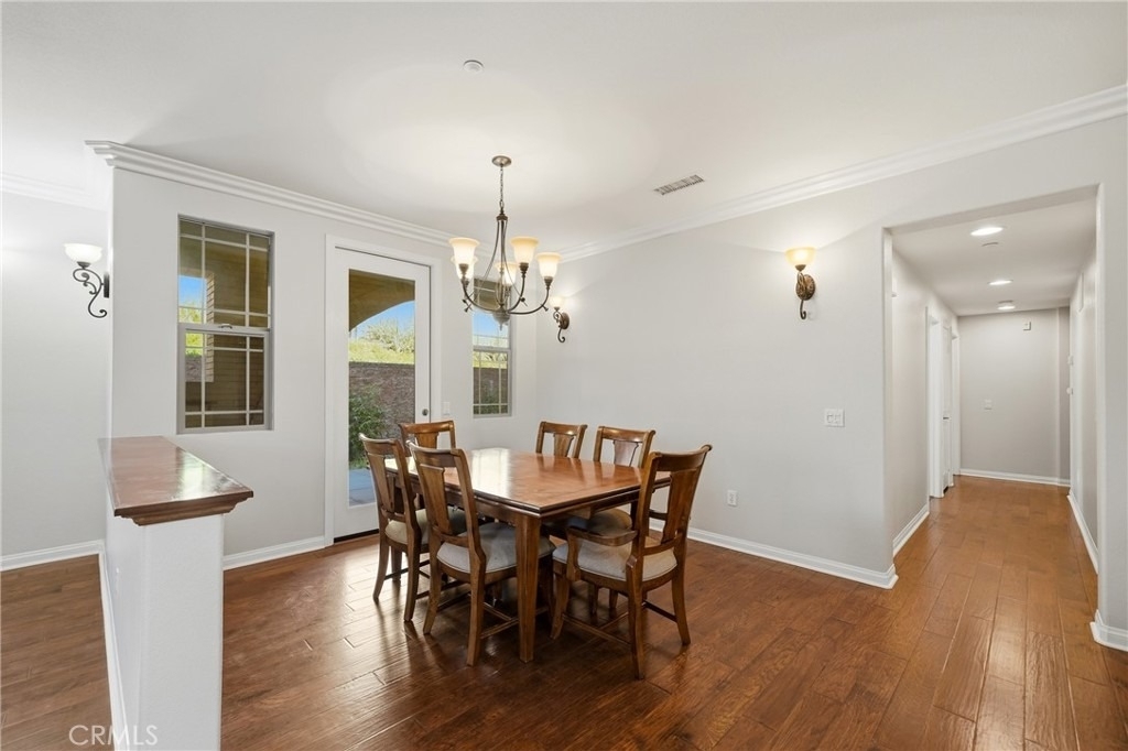 12422 Benton Drive - Photo 7