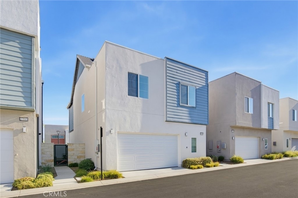 27143 Scrub Oak Court - Photo 2