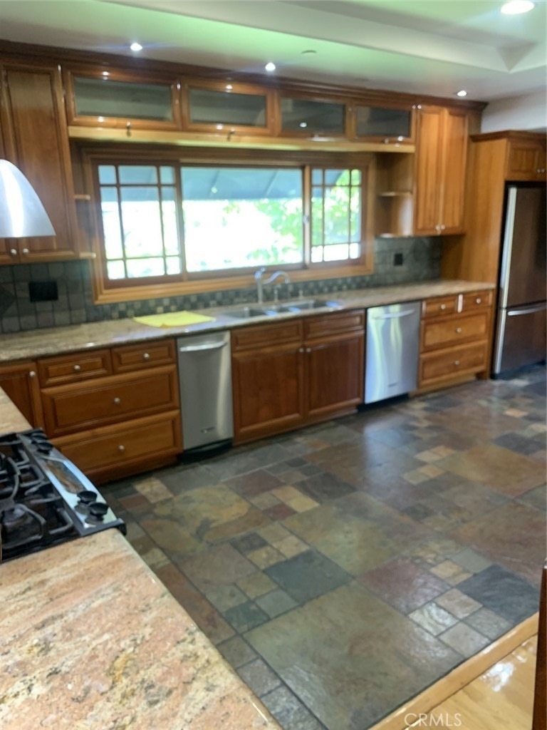 1718 Cleveland - Photo 15