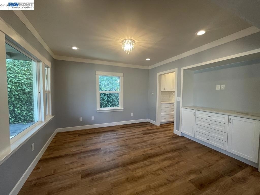 2593 East Ave - Photo 8