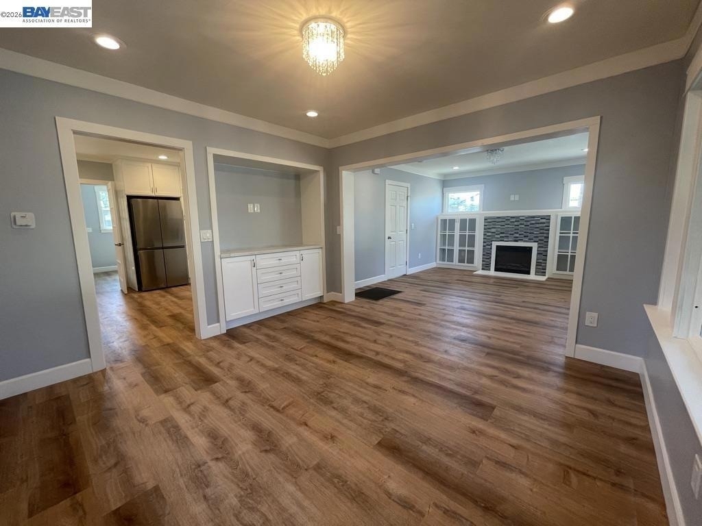 2593 East Ave - Photo 1