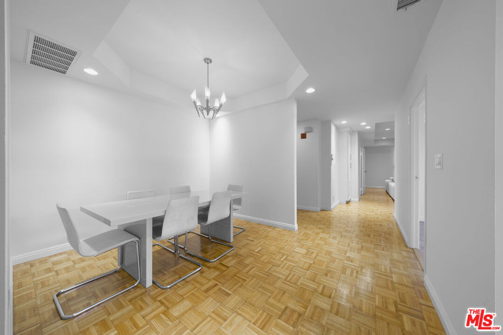 1601 N Fuller Avenue - Photo 17