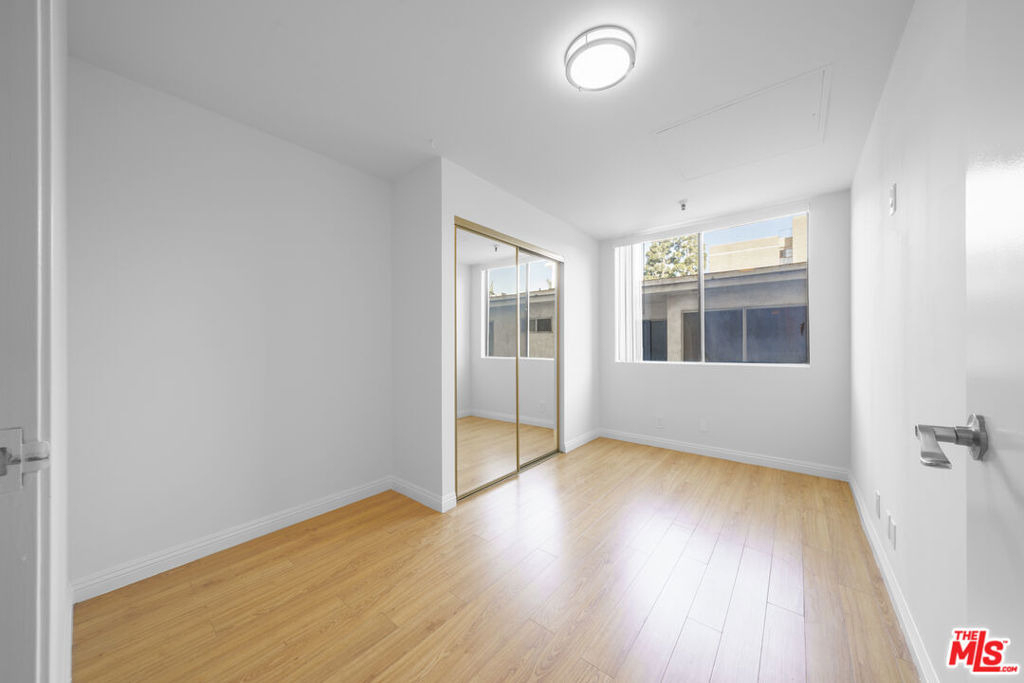 1601 N Fuller Avenue - Photo 15