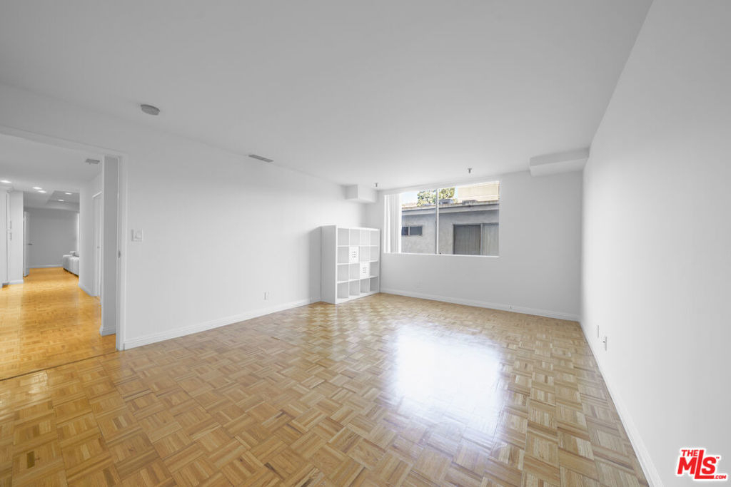 1601 N Fuller Avenue - Photo 23