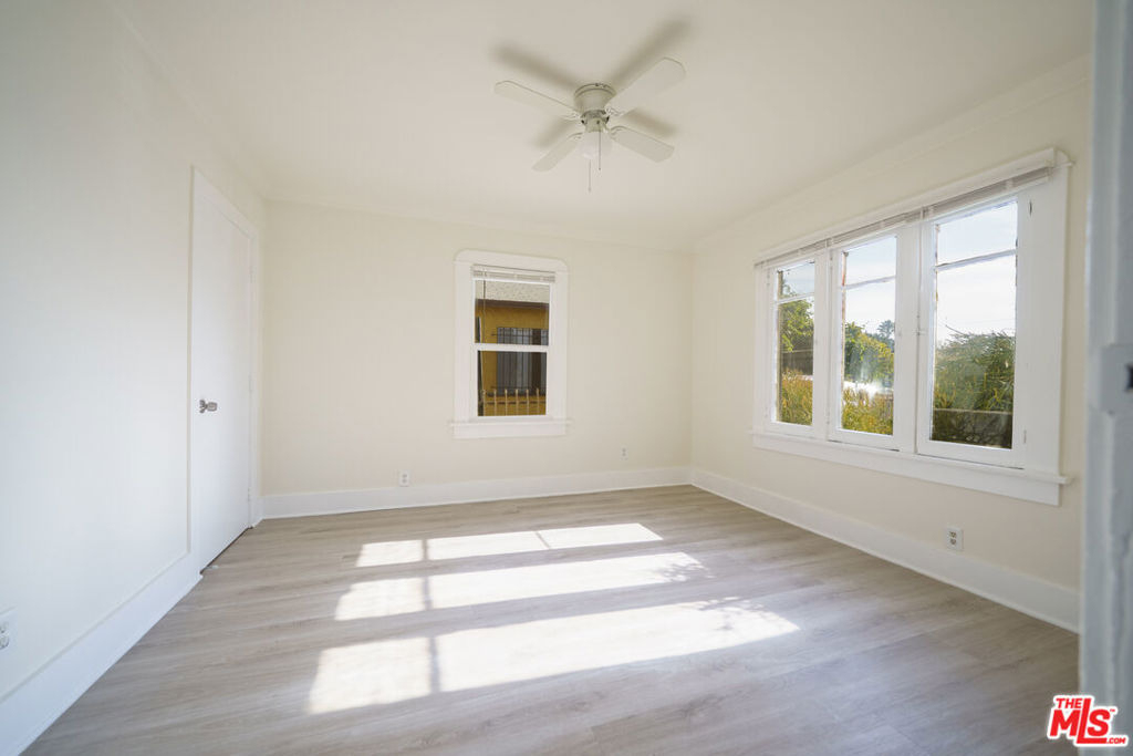 229 E 85th Street - Photo 8