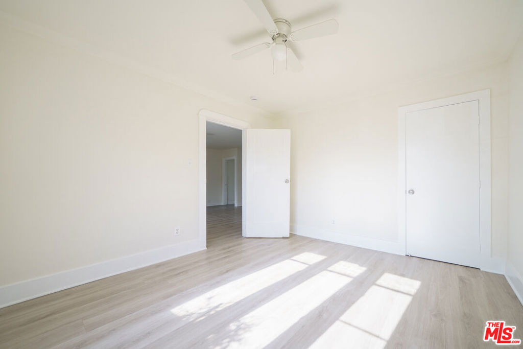 229 E 85th Street - Photo 9