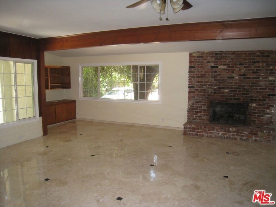 9814 Baden Avenue - Photo 6