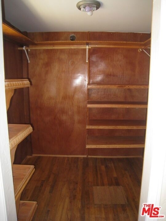 9814 Baden Avenue - Photo 16