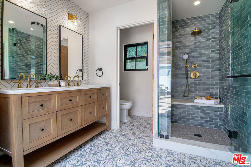 6417 Lindenhurst Avenue - Photo 30