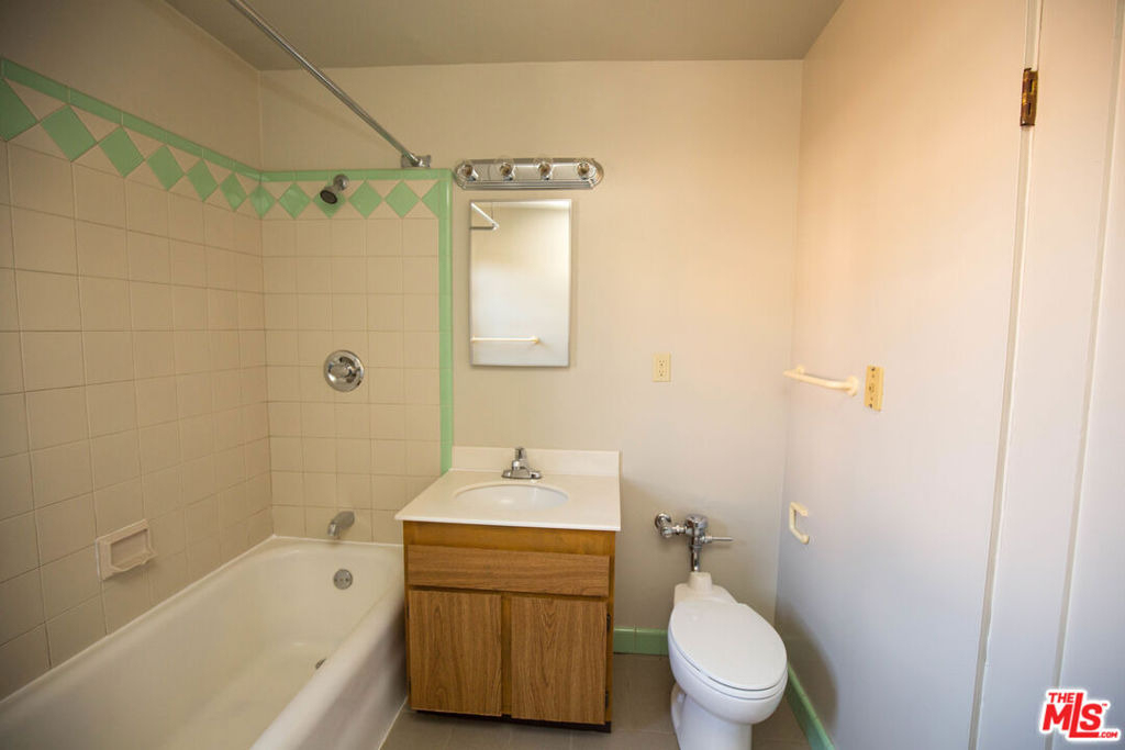 361 S Detroit Street - Photo 7
