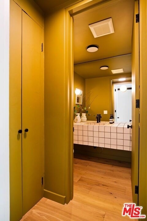 5649 Valley Oak Drive - Photo 24