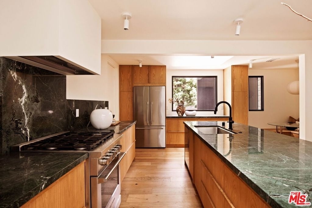 5649 Valley Oak Drive - Photo 18
