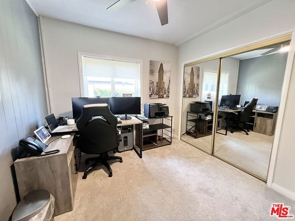 22839 Oxnard Street - Photo 38