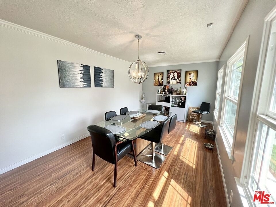 22839 Oxnard Street - Photo 16