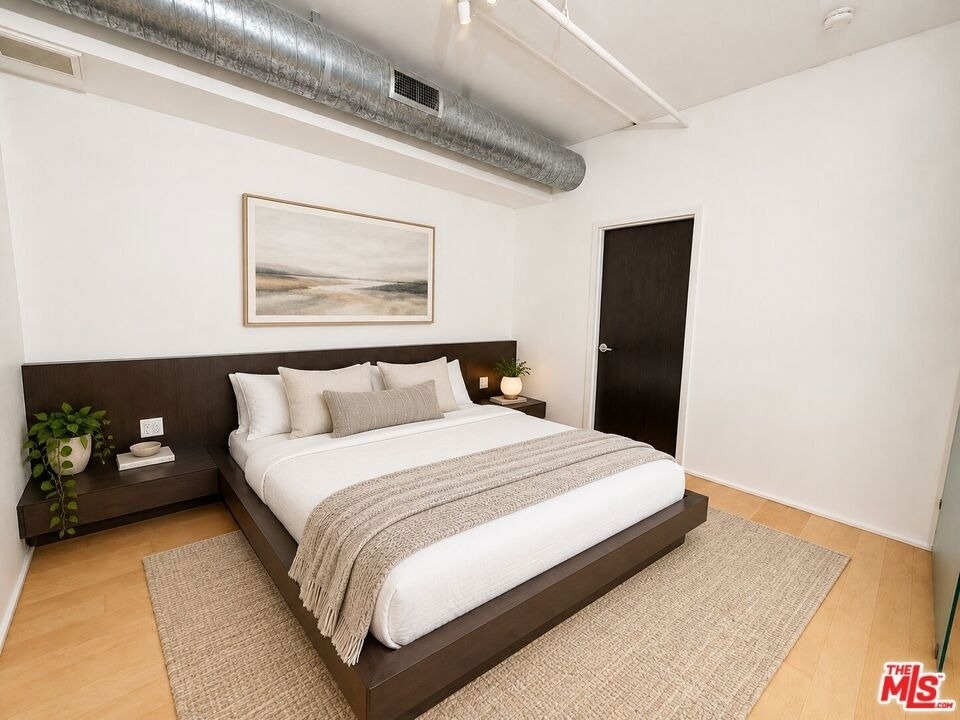 1100 S Hope Street - Photo 12