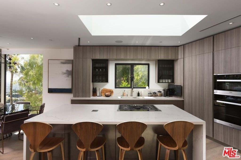 8780 Hollywood Boulevard - Photo 19