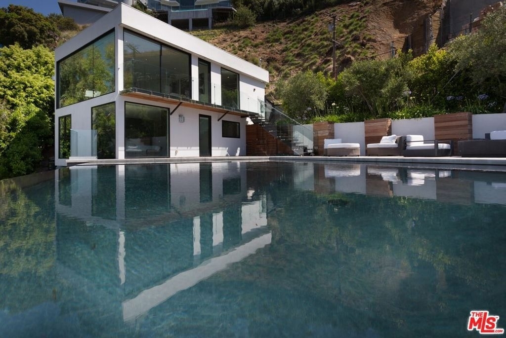 8780 Hollywood Boulevard - Photo 8