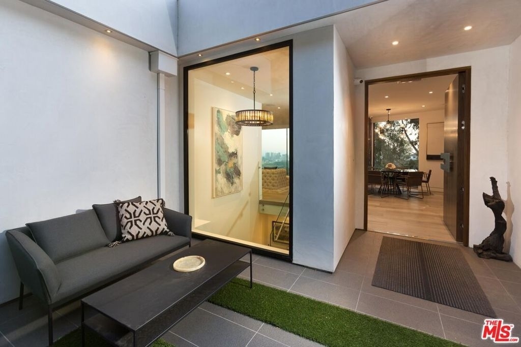 8780 Hollywood Boulevard - Photo 14