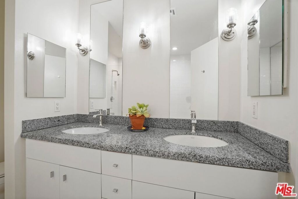 1100 Wilshire Boulevard - Photo 15