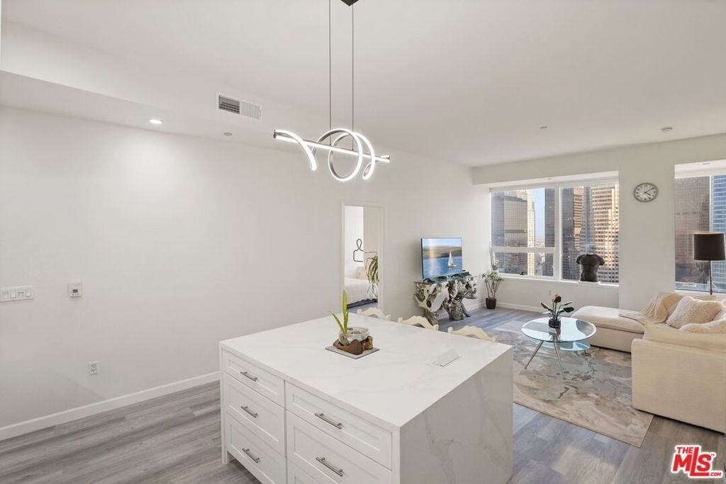 1100 Wilshire Boulevard - Photo 5