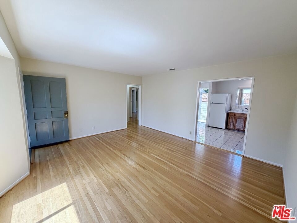 5431 Cartwright Avenue - Photo 1