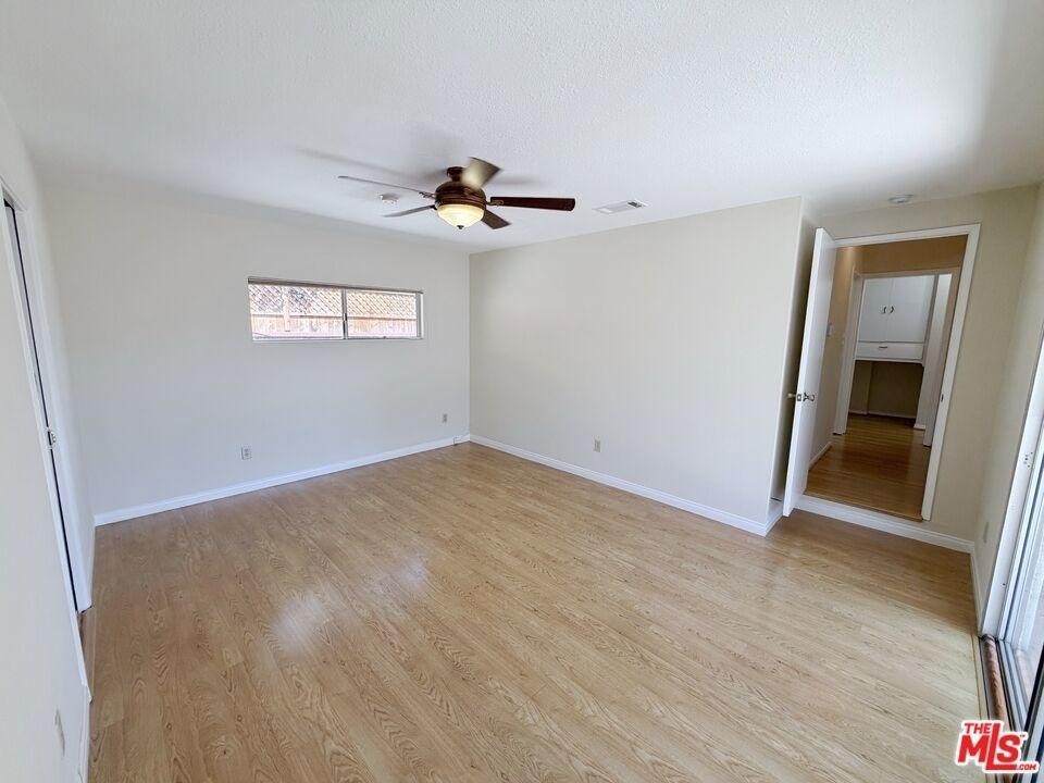 5431 Cartwright Avenue - Photo 16