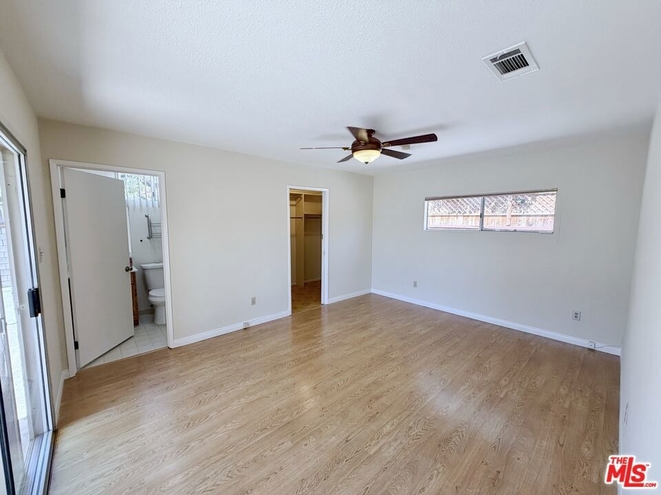 5431 Cartwright Avenue - Photo 17