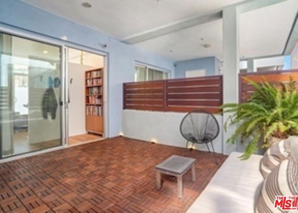 13346 W Washington Boulevard - Photo 1