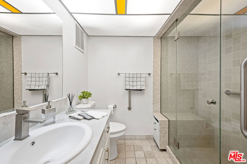 10535 Wilshire Boulevard - Photo 28
