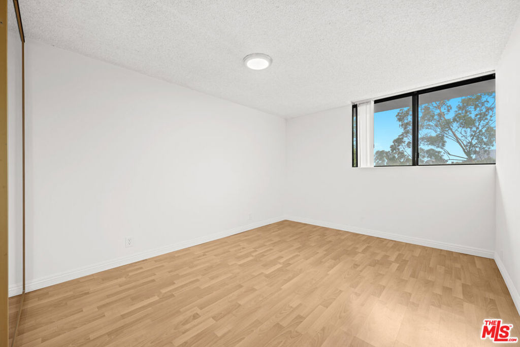 10535 Wilshire Boulevard - Photo 25