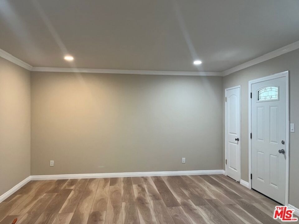 822 S Shenandoah Street - Photo 0