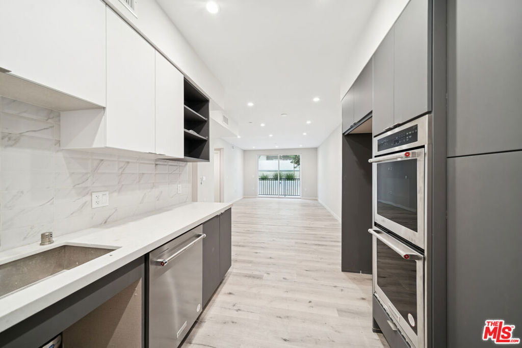 1051 S Corning Street - Photo 7
