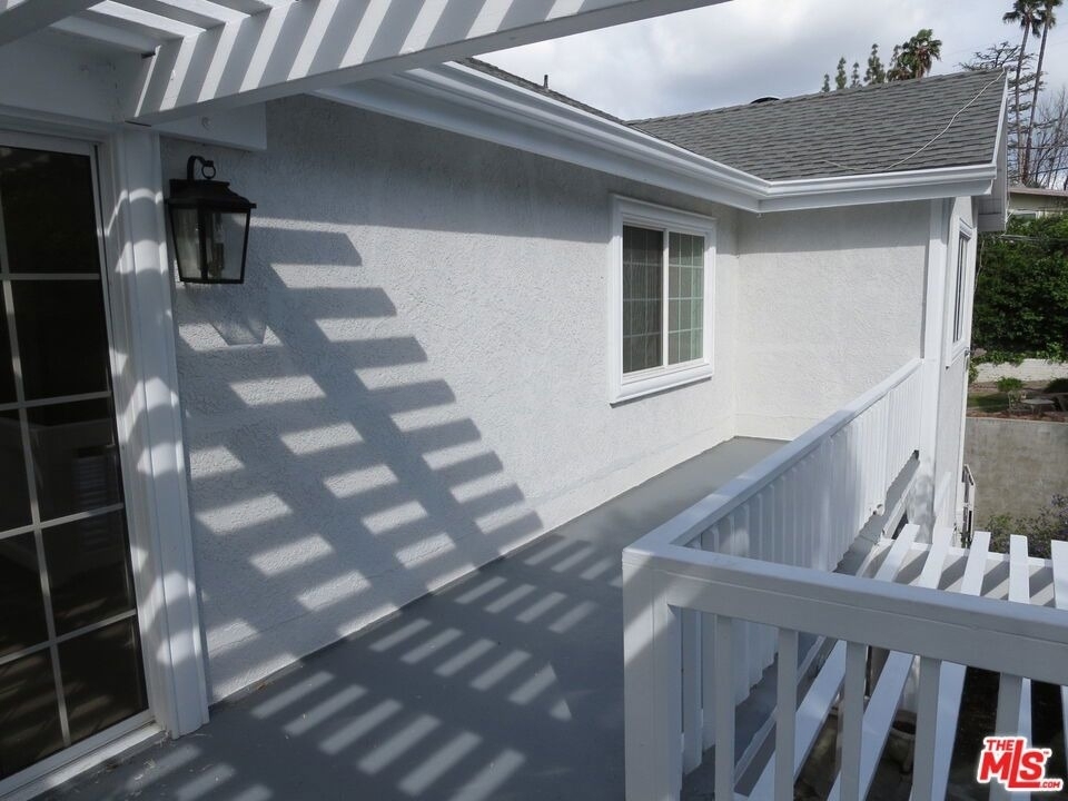 18232 Rosita Street - Photo 19