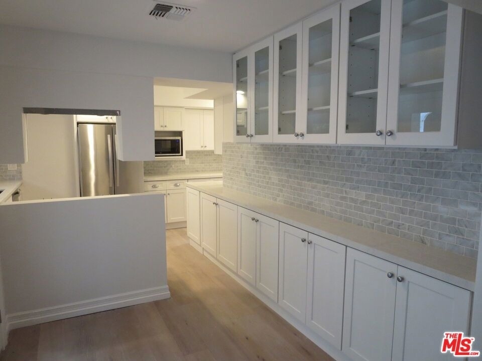 18232 Rosita Street - Photo 5