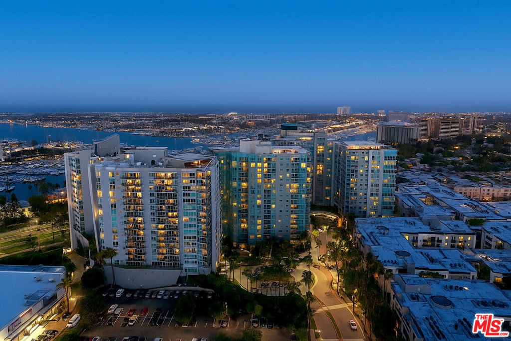13600 Marina Pointe Drive - Photo 1