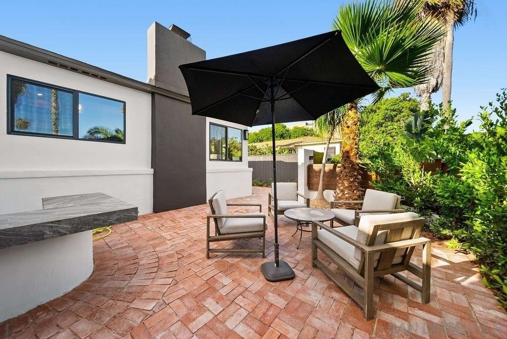 434 Bonair - Photo 10