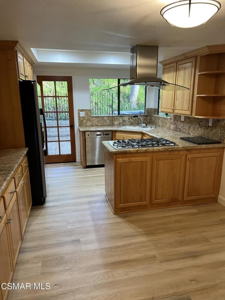 1423 View Drive - Photo 3