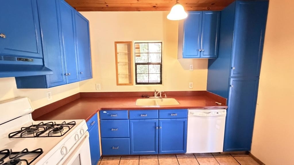 54080 Pine Crest Avenue - Photo 2