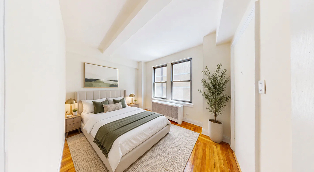 East 38th Street - Photo 1