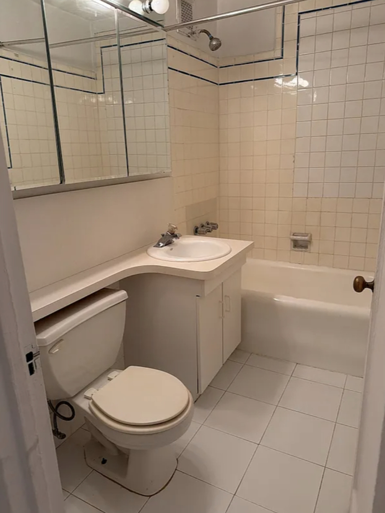  East 39th Street - Photo 3
