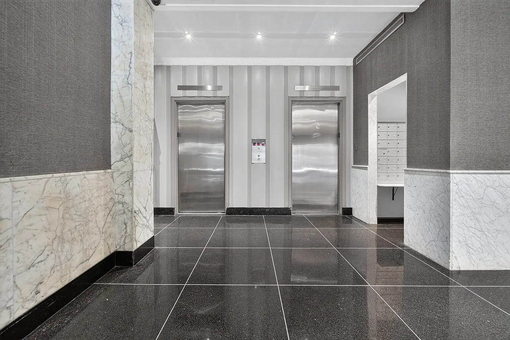 95 Christopher Street - Photo 11