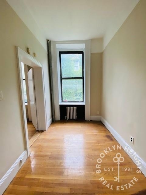 Clinton St. - Photo 10