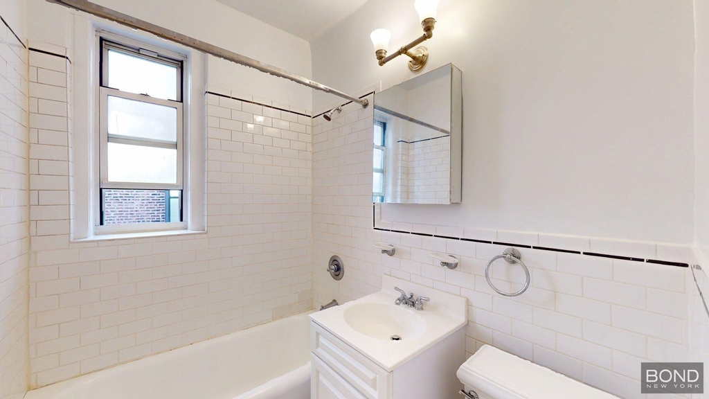 West 13th Street - Photo 5