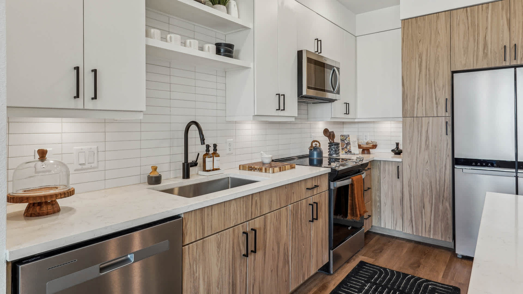 17727 Addison Road - Photo 3