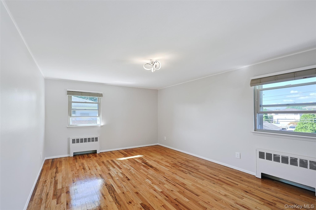 25 Hollywood Drive - Photo 23