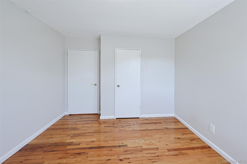 25 Hollywood Drive - Photo 29