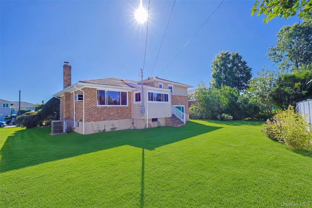 25 Hollywood Drive - Photo 38