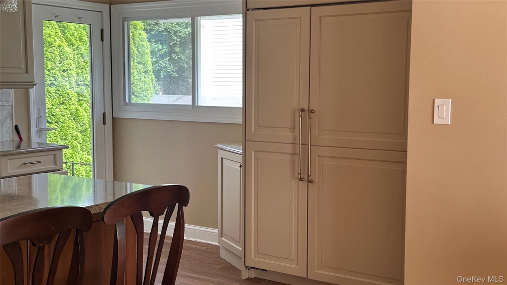 207 Maytime Drive - Photo 2