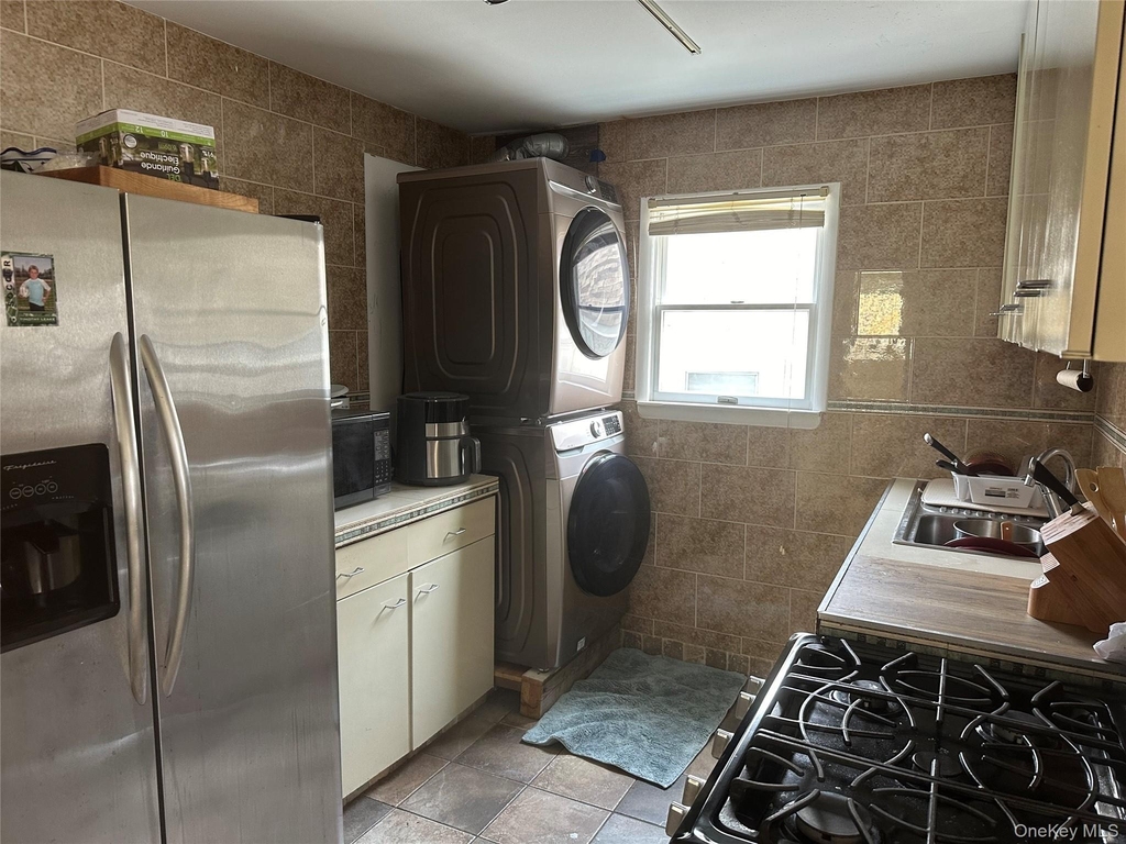 31 Illinois Avenue - Photo 6